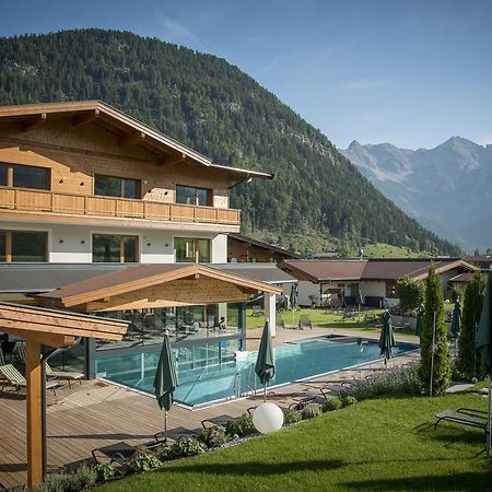 Hotel Kitzspitz Sankt Jakob in Haus Esterno foto