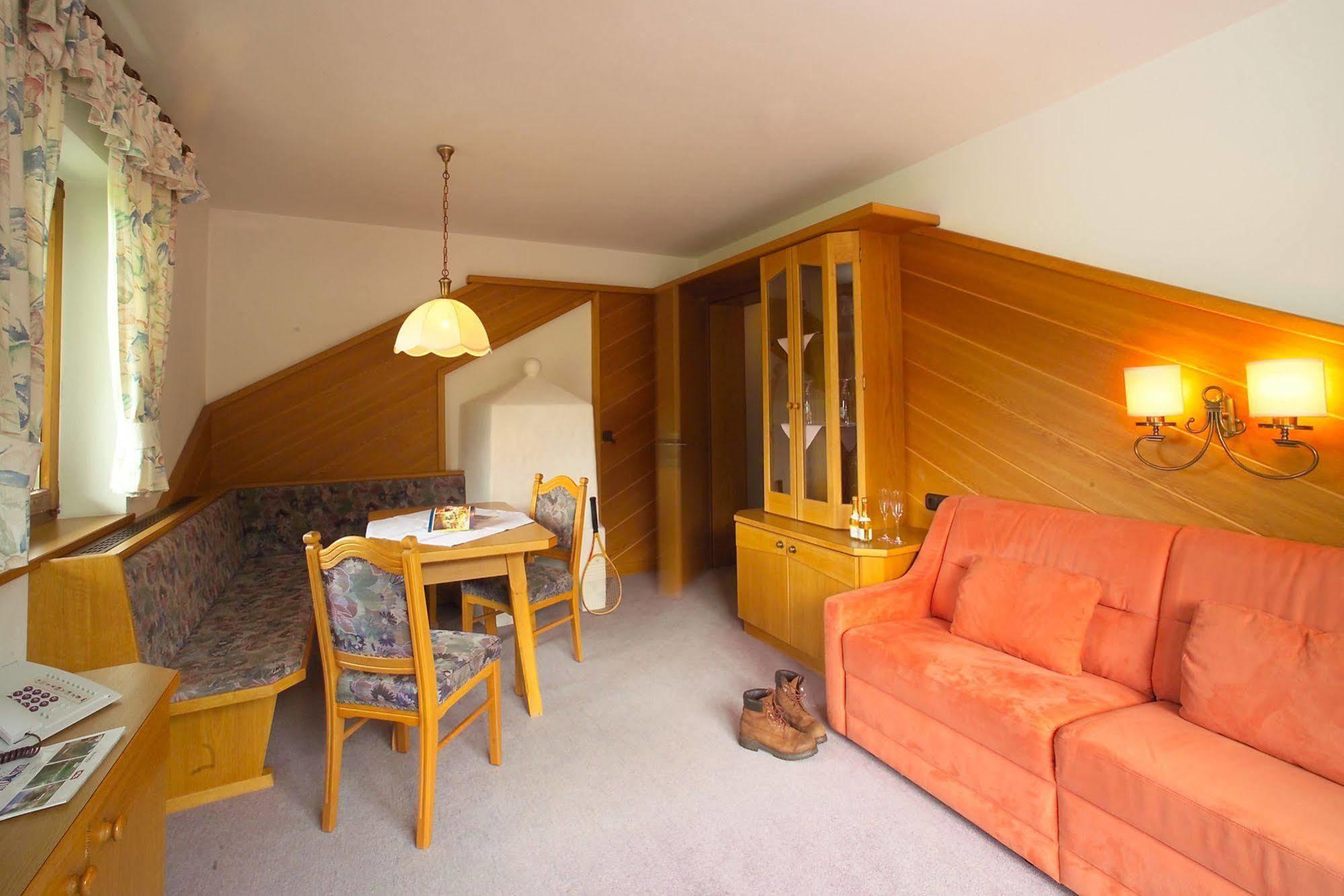 Hotel Kitzspitz Sankt Jakob in Haus Esterno foto