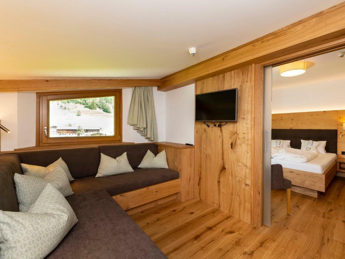 Hotel Kitzspitz Sankt Jakob in Haus Esterno foto